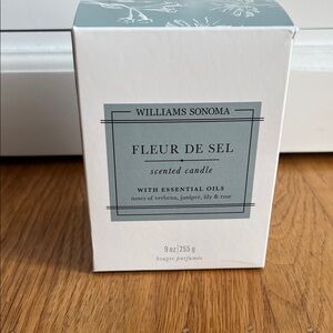 Williams Sonoma Fleur de Sel Candle in White and Gray